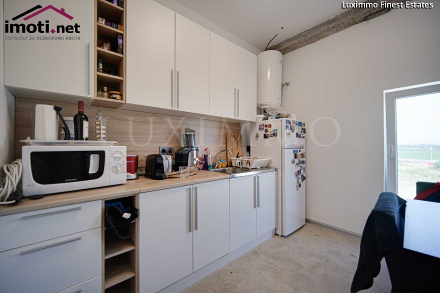 slider image