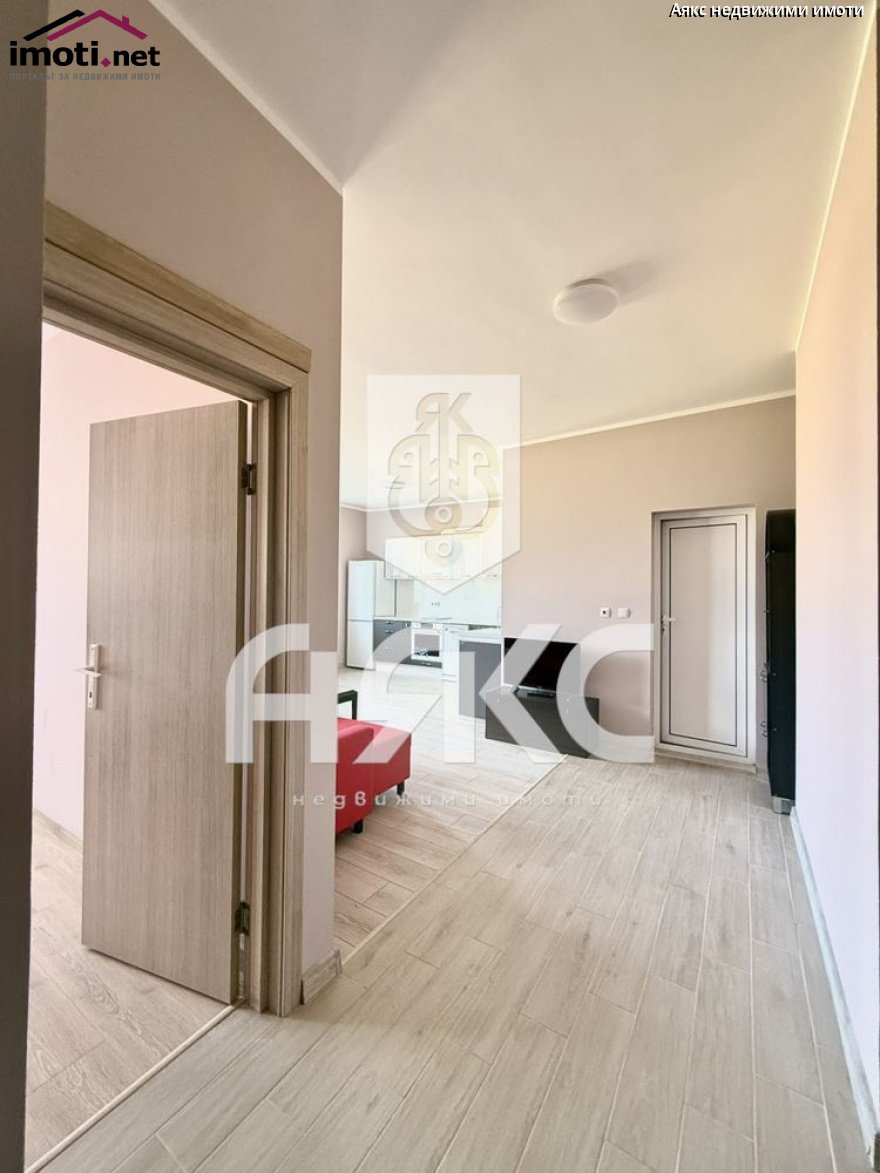 slider image