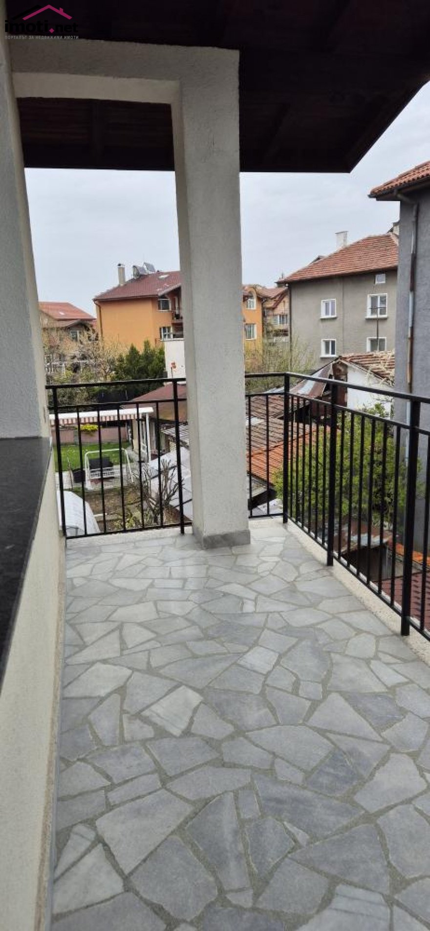 slider image
