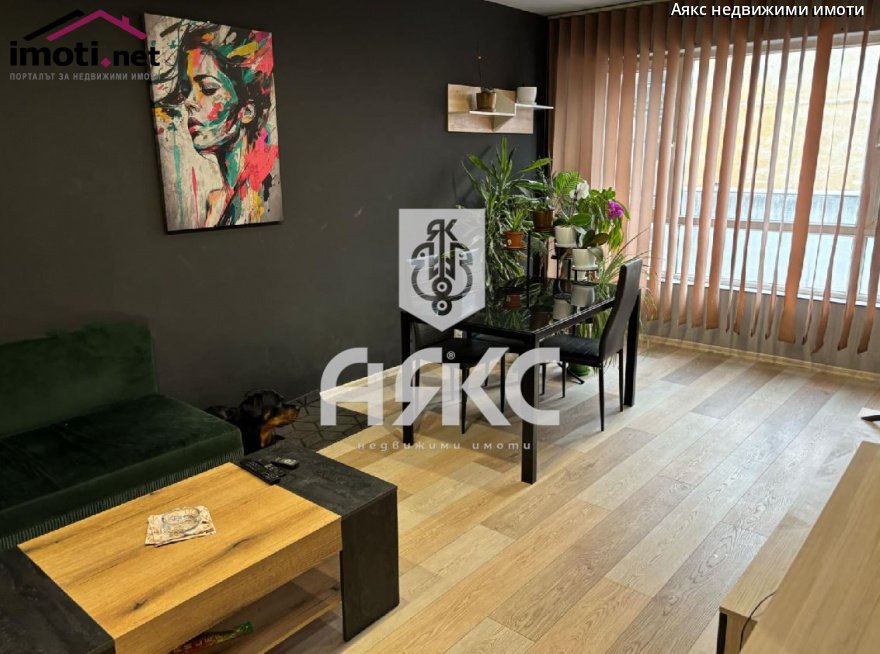 slider image