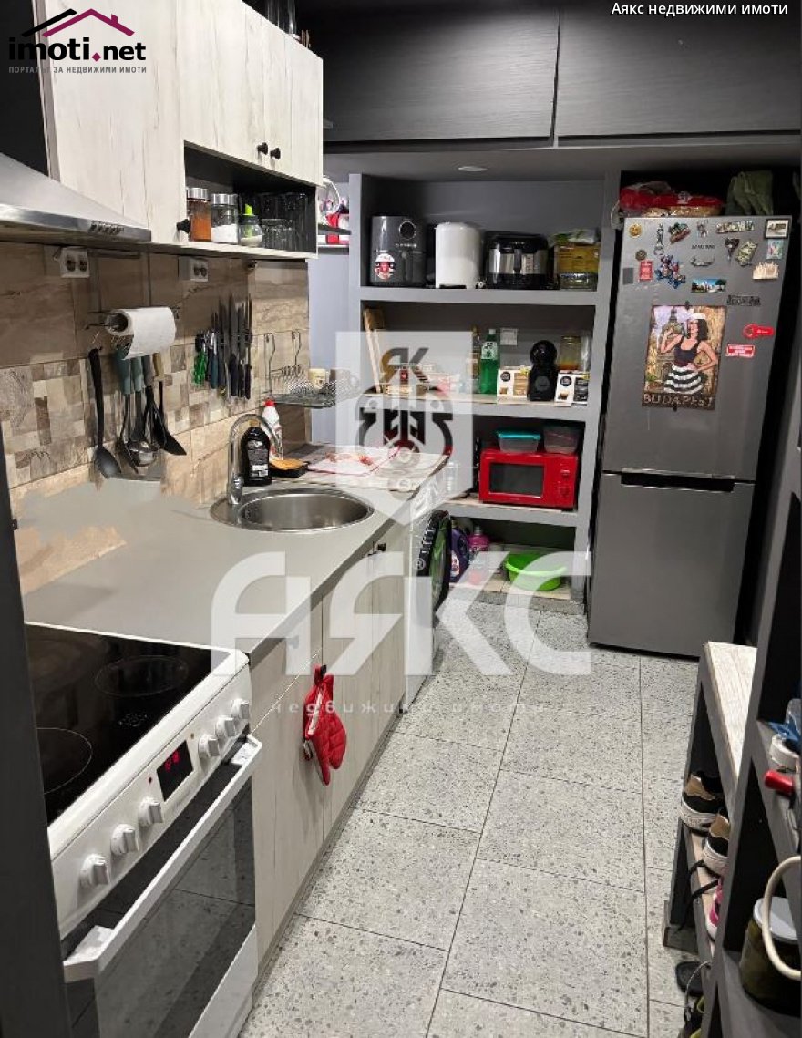 slider image