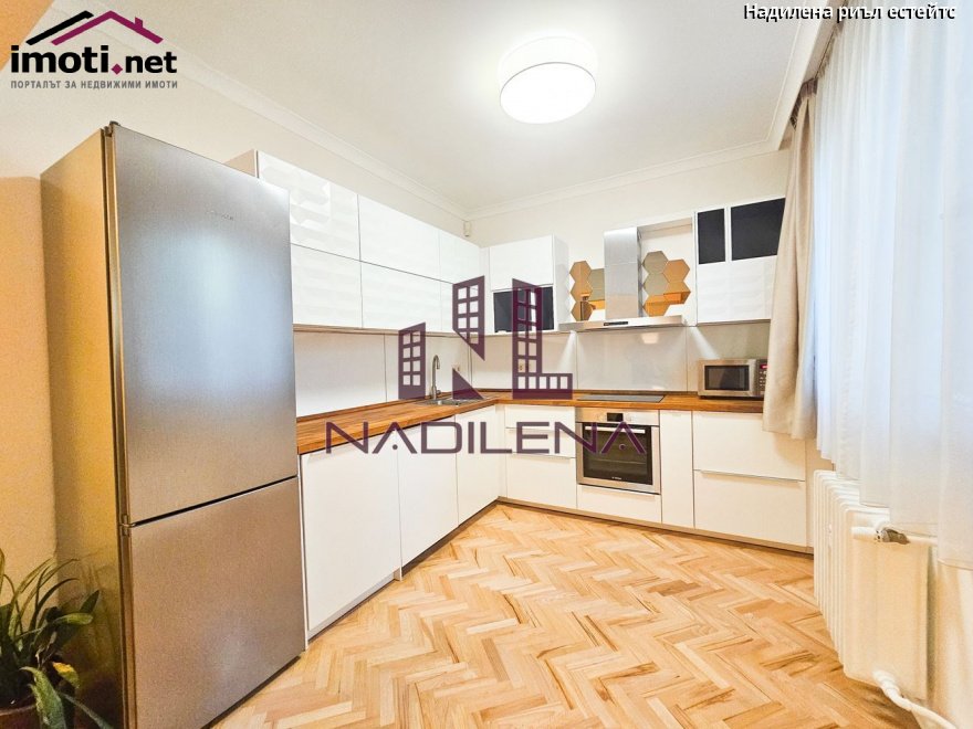 slider image